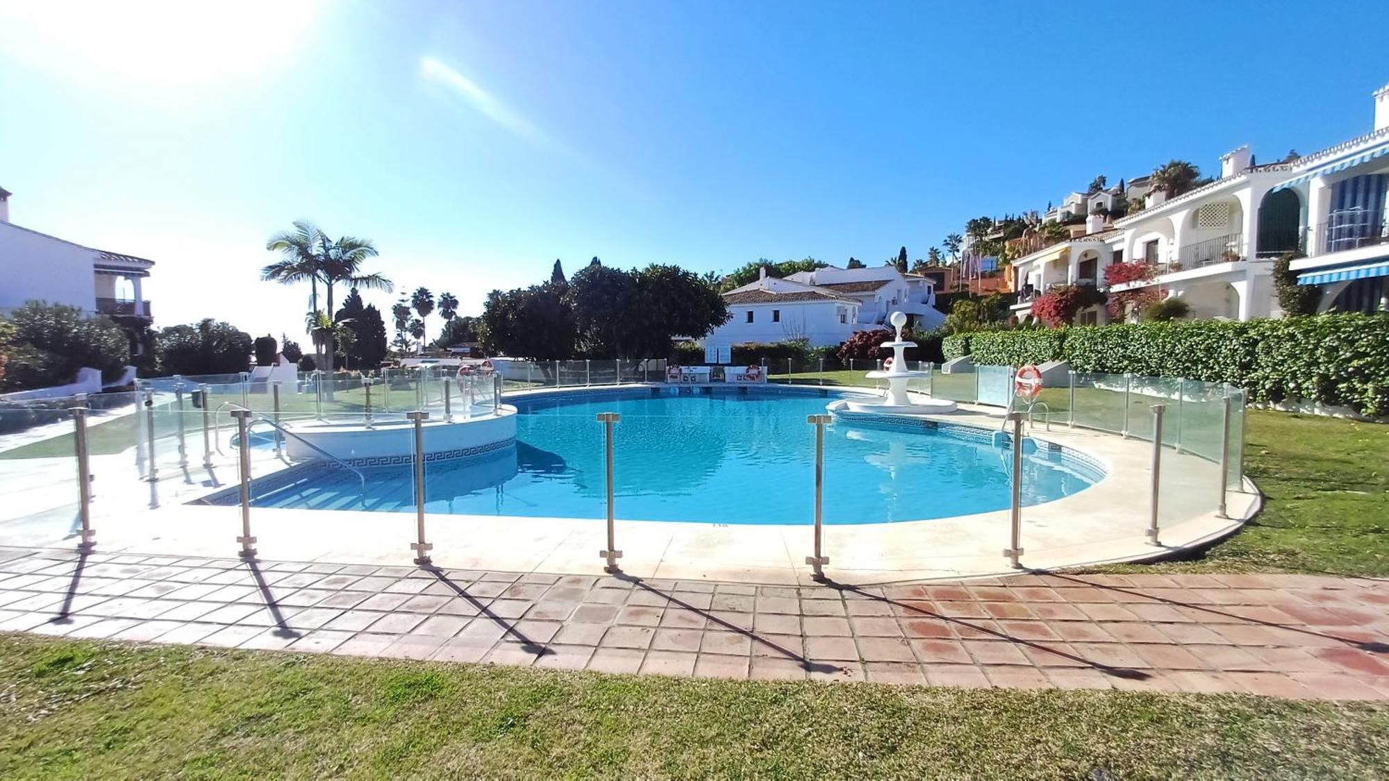 Le Joyau Andalou Apartment Estepona Bagian luar foto